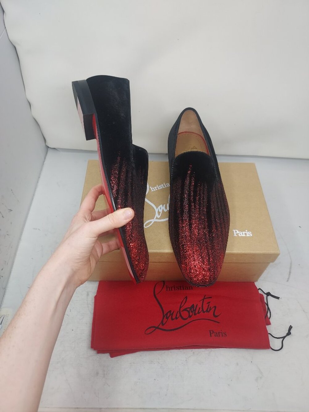 CHRISTIAN LOUBOUTIN MENS Dandelion Degrade Black Red Velvet Loafer